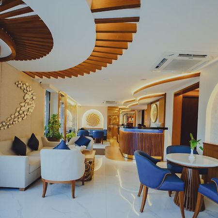 Umet Seaview Hotel With Free Airport Pick Up And Drop T&C Apply 馬累 外观 照片