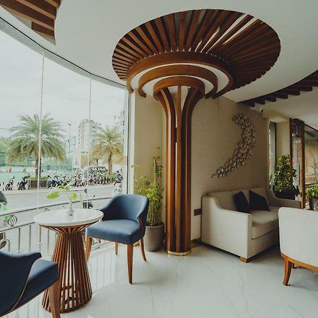 Umet Seaview Hotel With Free Airport Pick Up And Drop T&C Apply 馬累 外观 照片