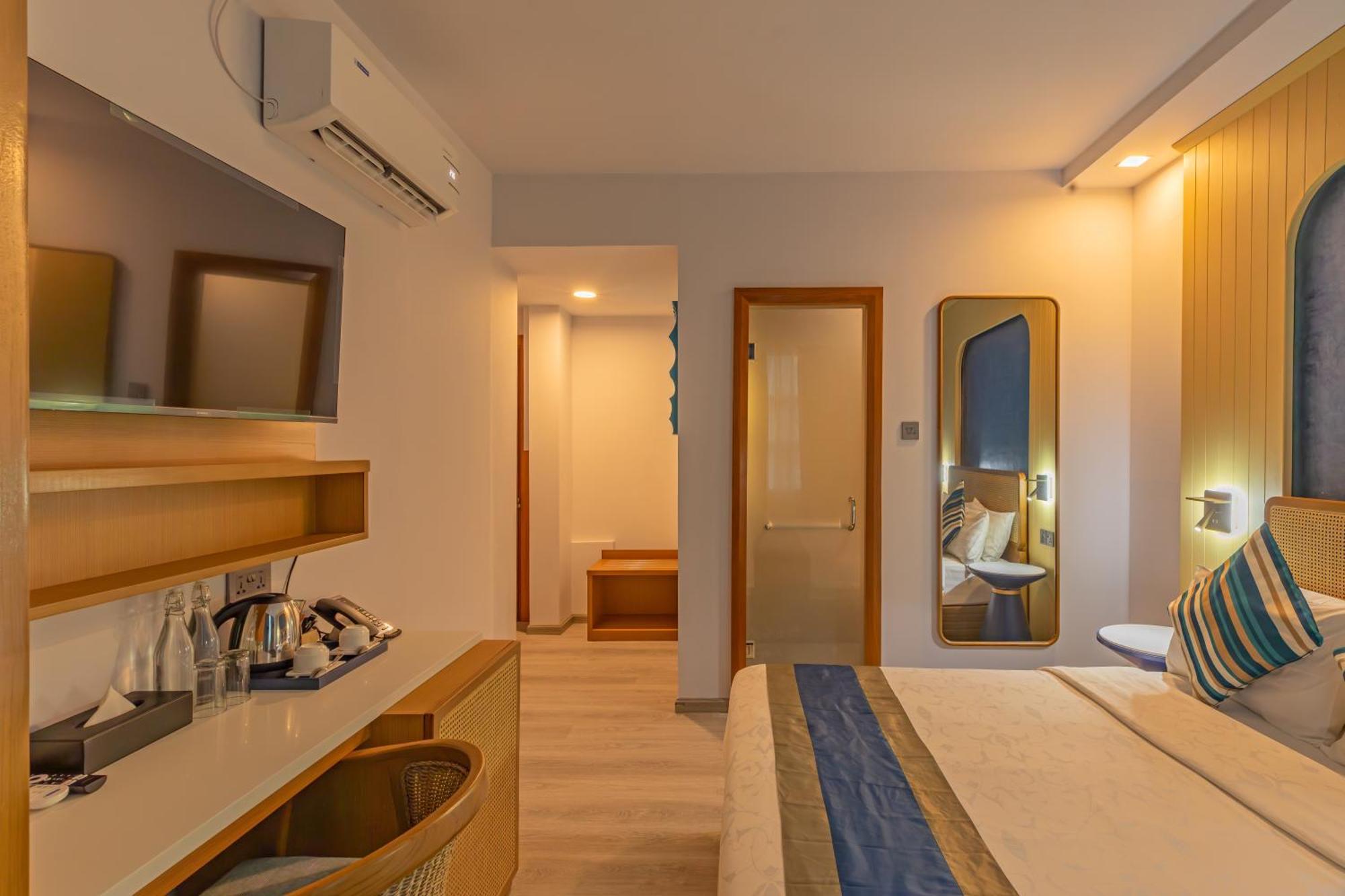 Umet Seaview Hotel With Free Airport Pick Up And Drop T&C Apply 馬累 外观 照片