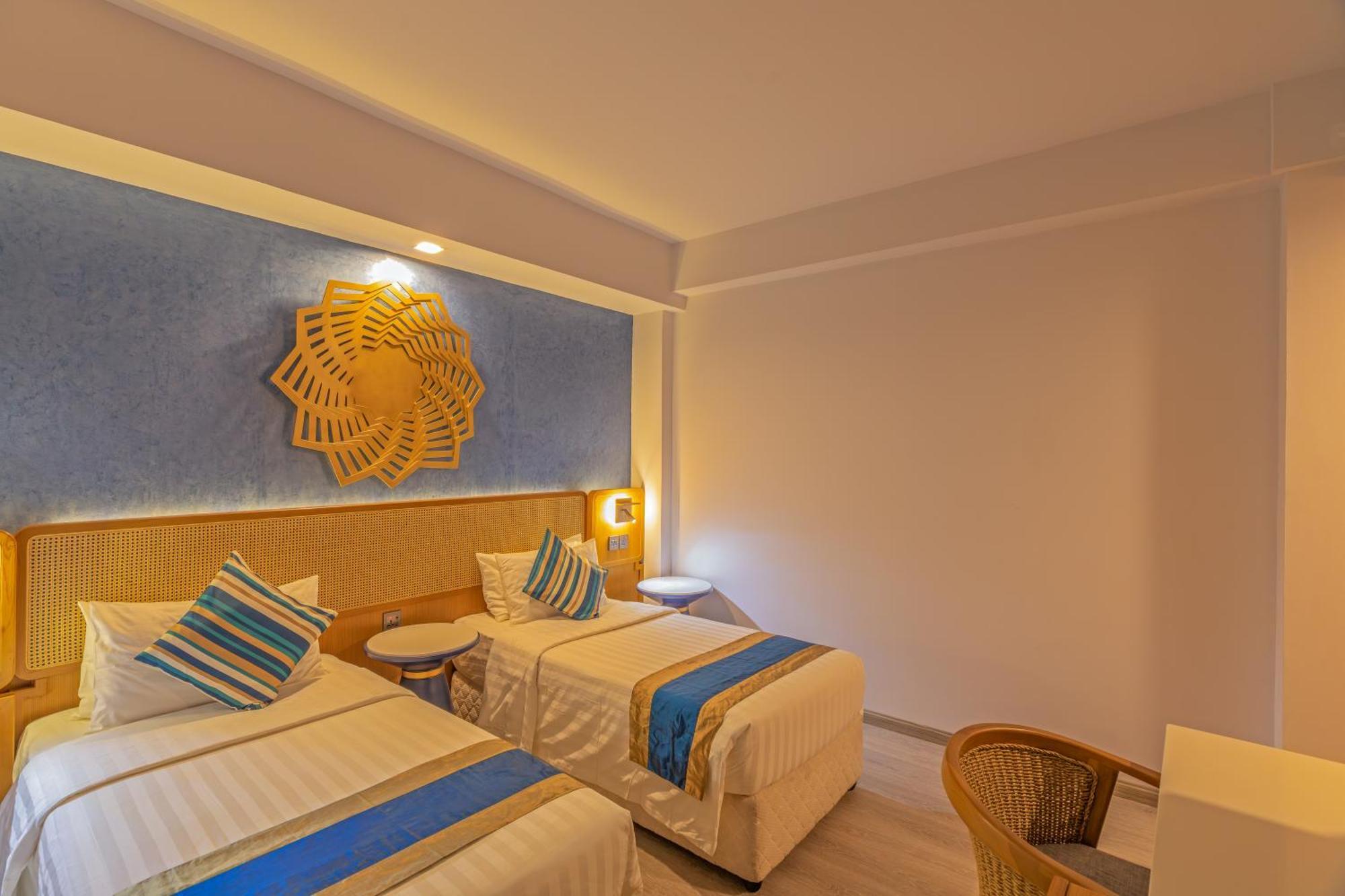 Umet Seaview Hotel With Free Airport Pick Up And Drop T&C Apply 馬累 外观 照片