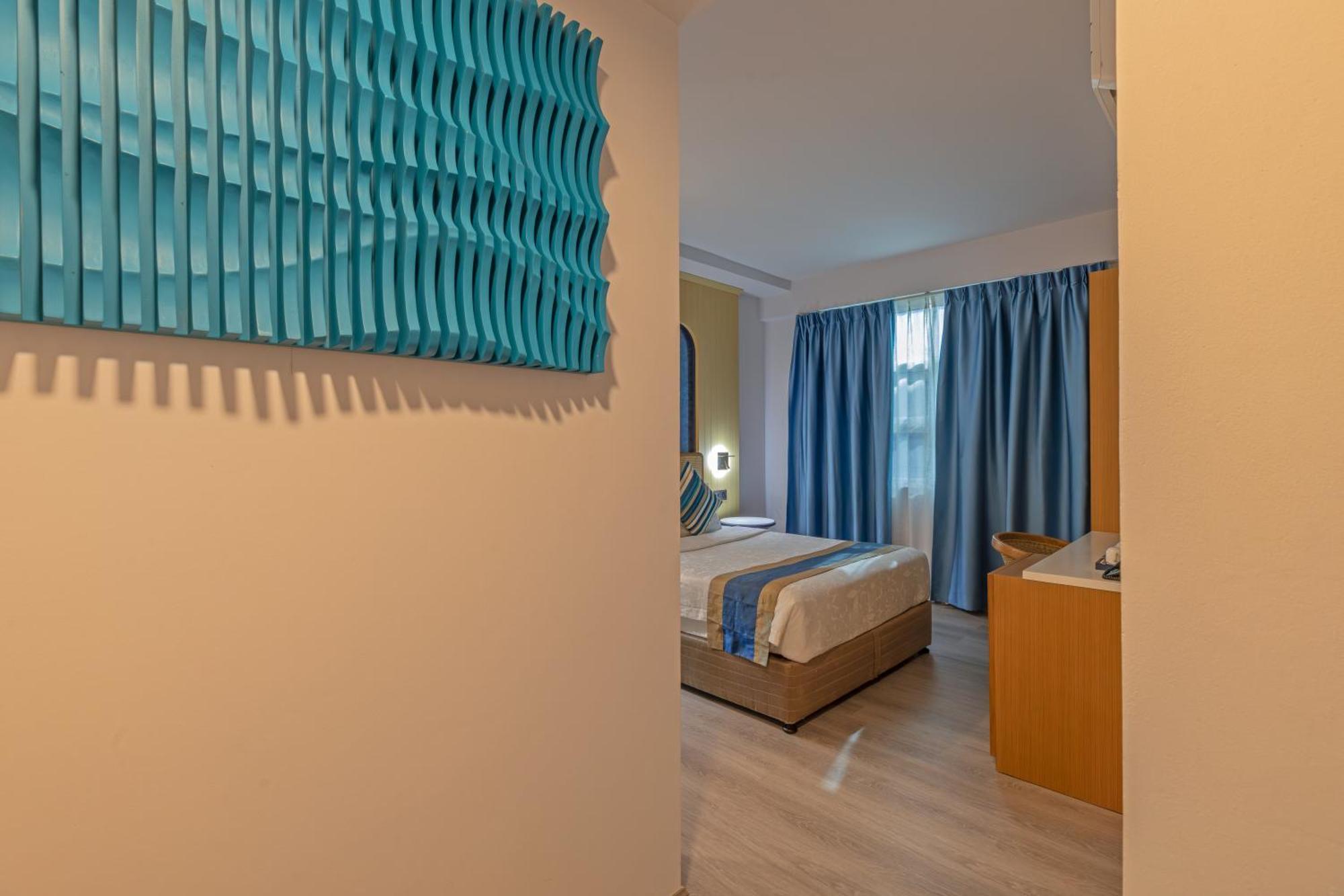 Umet Seaview Hotel With Free Airport Pick Up And Drop T&C Apply 馬累 外观 照片