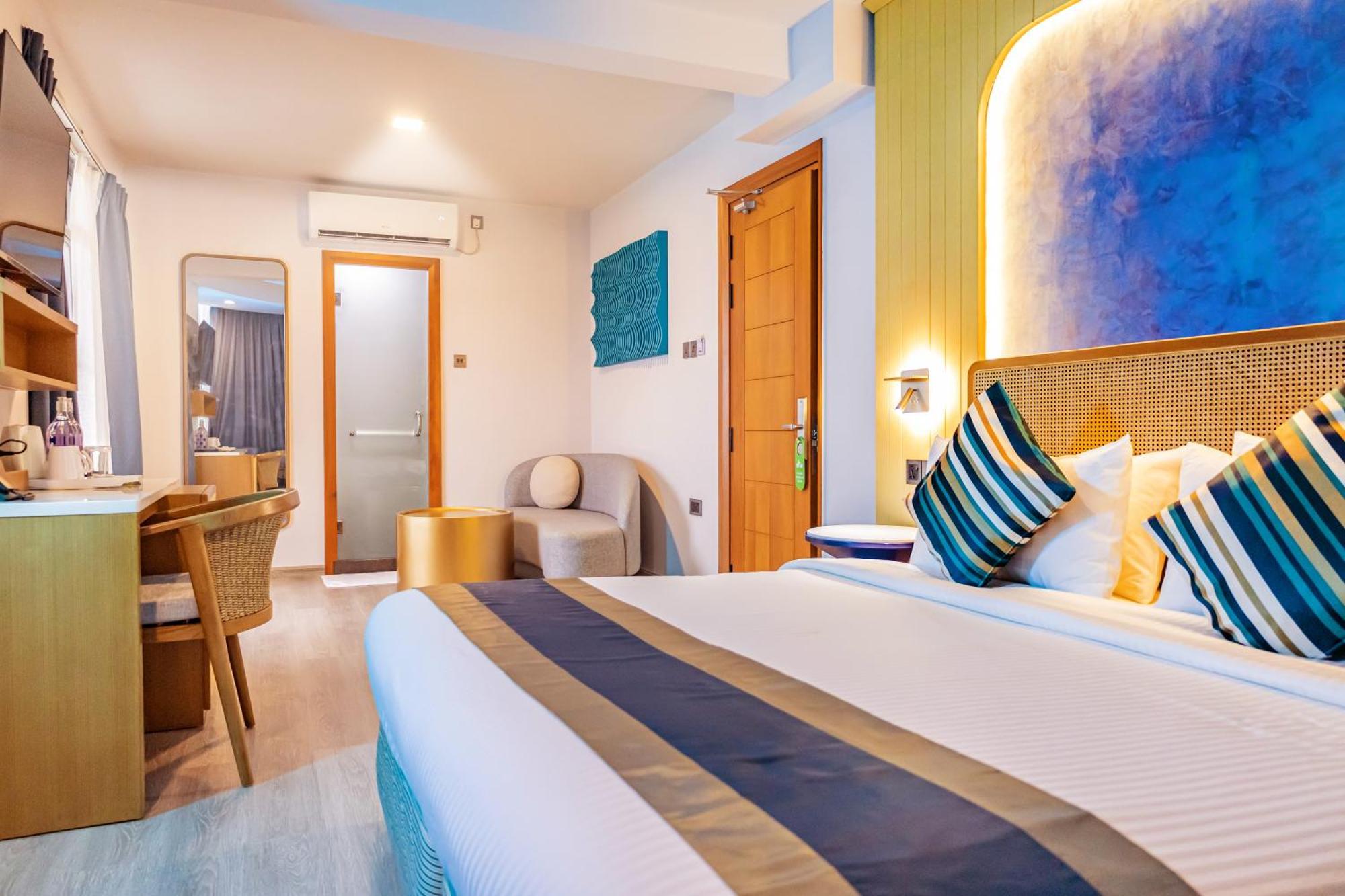 Umet Seaview Hotel With Free Airport Pick Up And Drop T&C Apply 馬累 外观 照片